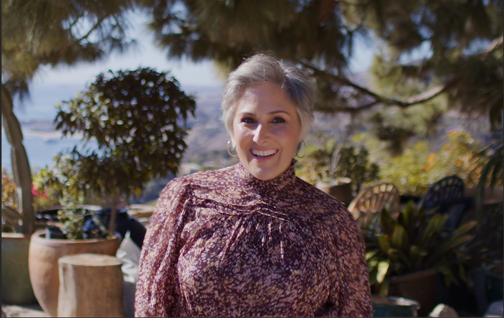 ALLURE | Ricki Lake Never Expected to Find Confidence in Gray Hair